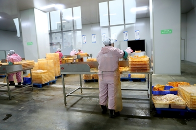 【一線看項目】清水:加快發(fā)展園區(qū)經(jīng)濟構(gòu)筑現(xiàn)代工業(yè)體系(圖)